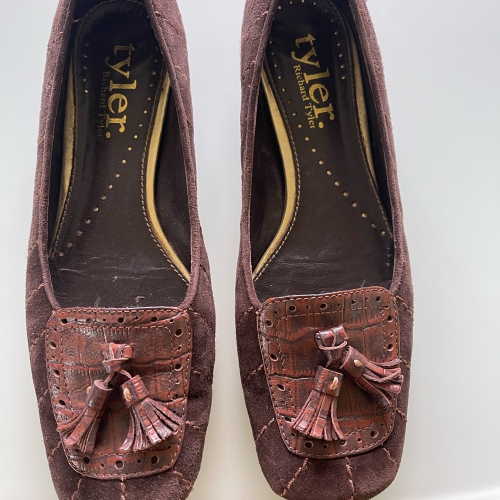 Woman’s shoes